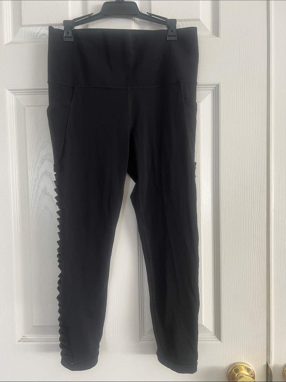 Athleta Black Cropped Leggings with Side Detail
